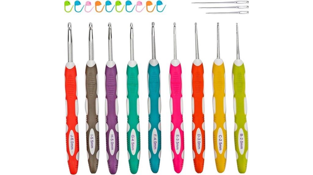 complete ergonomic crochet set