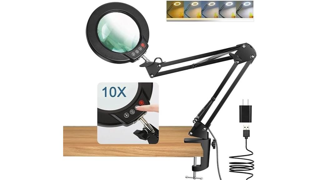 magnifying glass with light