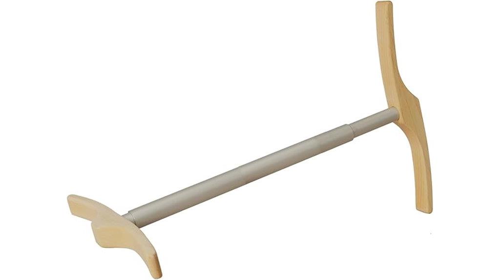 maple niddy noddy spinner
